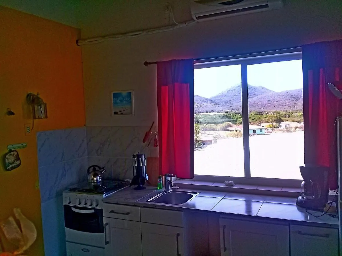Barber Tropichill Apartments
